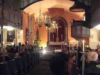 Christmas concert lights hope for many (Malangen kirke, Mortenhals, Norway)