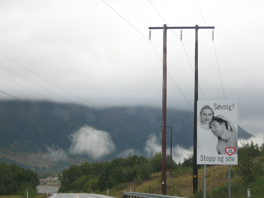 Stopp og sov 15 (Stop and sleep 15m) 2 (Nordkjosbotn, Norway)