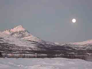 Bright moon over Sørbotn, Blåmann (Kvaløya, Norway)