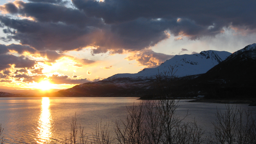 Second Coming sunset over Kvaløya 1 (From near Sand, Norway)